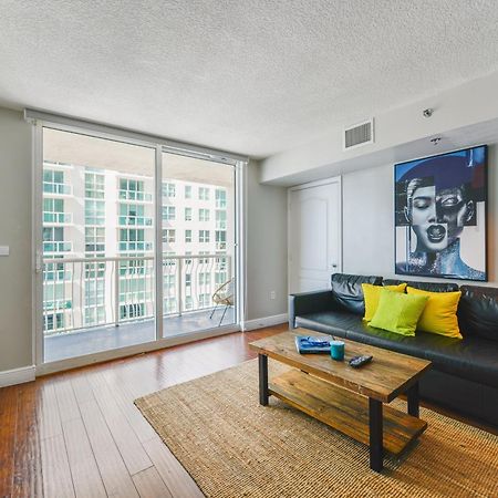Amazing 3 Bedroom Condo At Brickell With Pool Майами Экстерьер фото