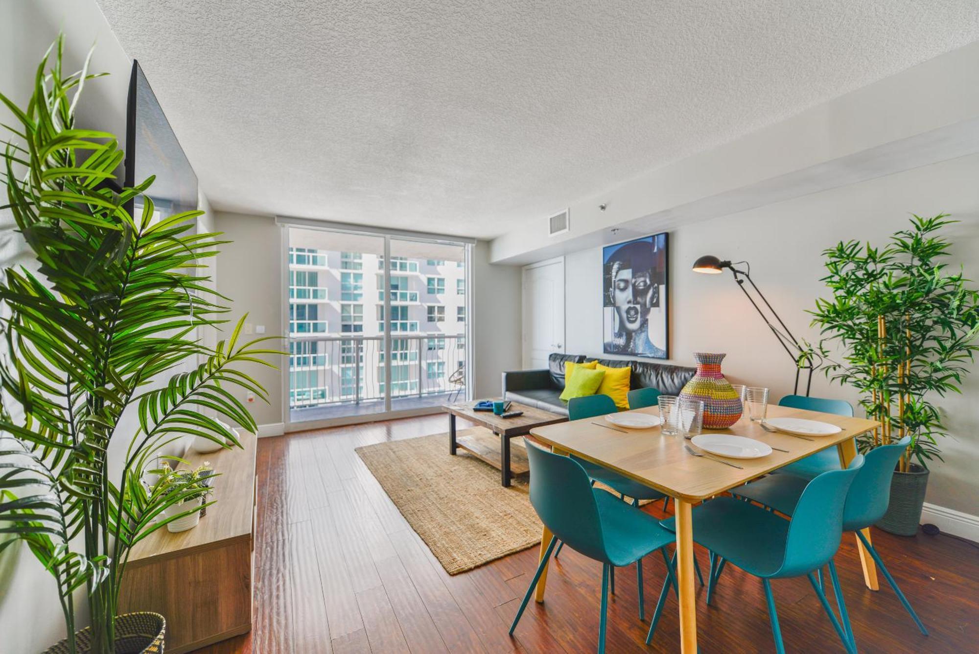 Amazing 3 Bedroom Condo At Brickell With Pool Майами Экстерьер фото