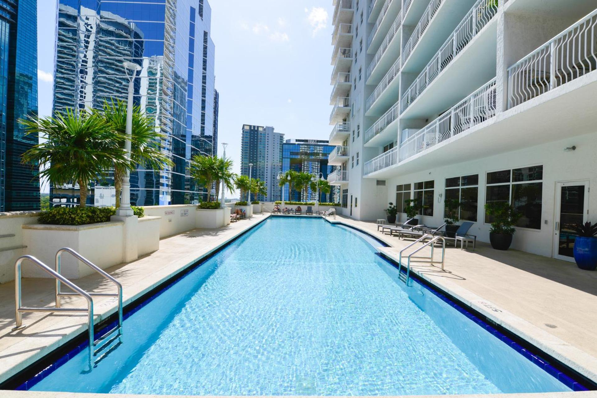 Amazing 3 Bedroom Condo At Brickell With Pool Майами Экстерьер фото